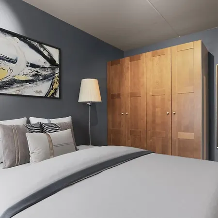Leilighet Ons - Modern And Apartment, 10 Min Walk To Center